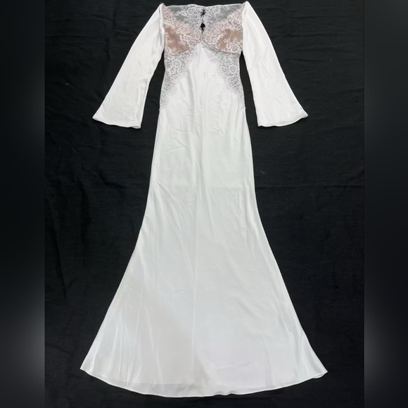 Sold Self-Portrait White Satin Long Sleeves Maxi Dress - Picture 6 of 9